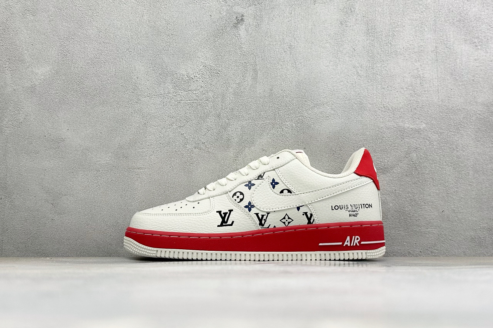 福利特价 Nike Air Force 1'07 Low 联名款 空军一号低帮休闲板鞋 #原楦原纸板 纯正空军版型 内置