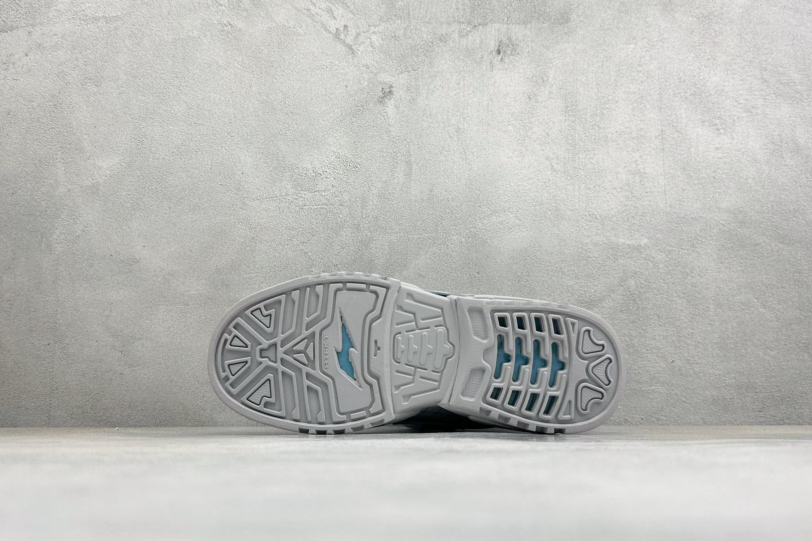 福利特价 RTFKT x NK Dunk Genesis Low 扣篮元宇宙系列经典低帮休闲运动板鞋 重金开发 百万磨具 福利特价 RTFKT x NK Dunk Genesis Low 扣篮元宇宙系列经典低帮休闲运动板鞋 重金开发 百万磨具
