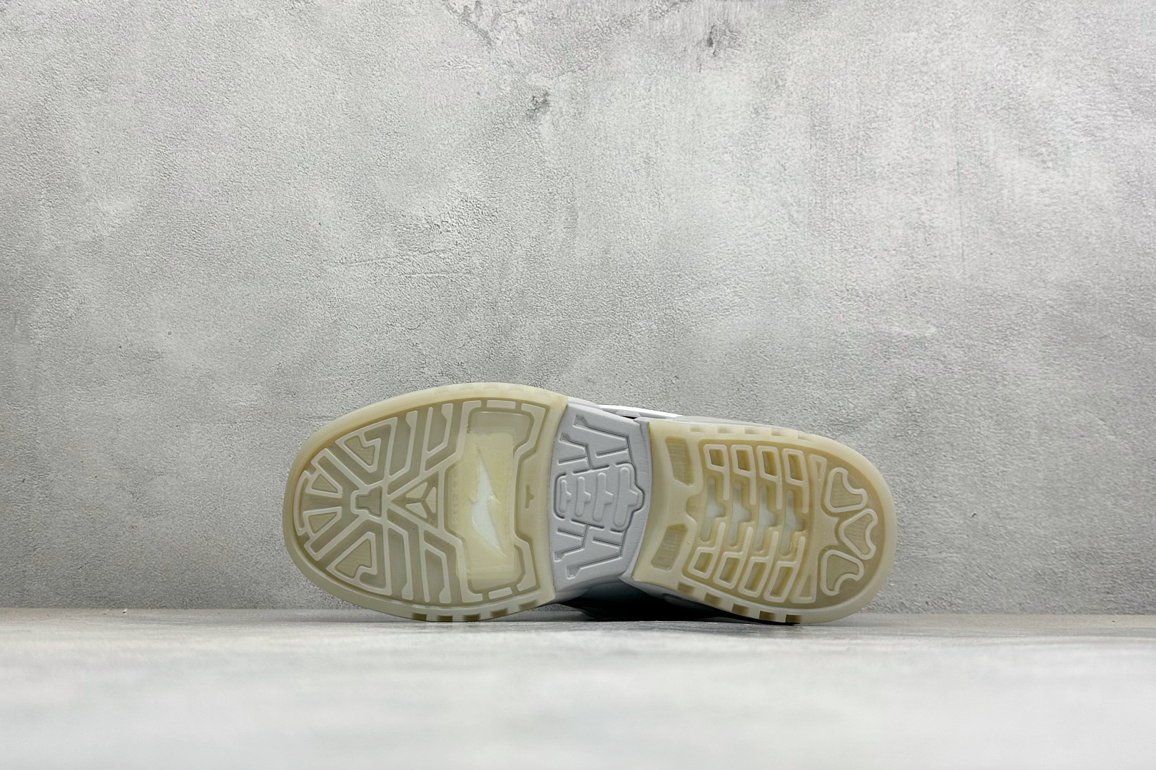 福利特价 RTFKT x NK Dunk Genesis Low 扣篮元宇宙系列经典低帮休闲运动板鞋 重金开发 百万磨具 福利特价 RTFKT x NK Dunk Genesis Low 扣篮元宇宙系列经典低帮休闲运动板鞋 重金开发 百万磨具
