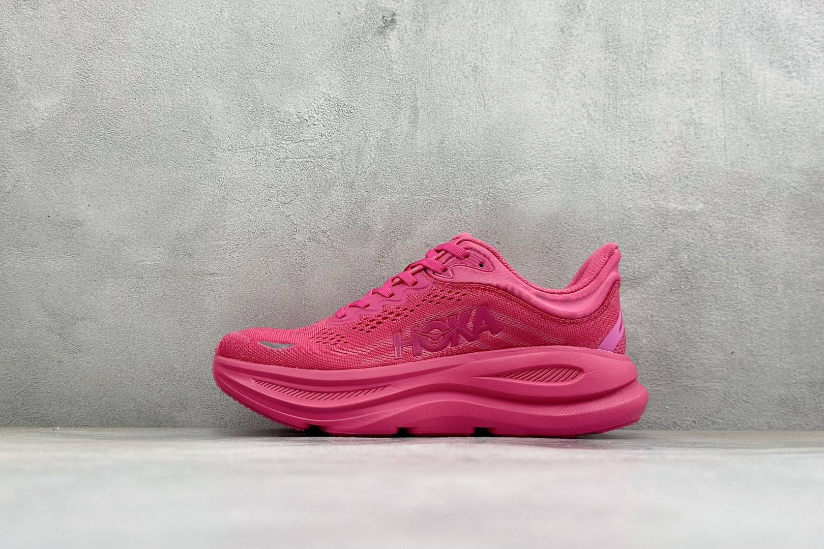 HOKA ONE ONE Bondi 9 复古舒适防滑耐磨低帮山地户外跑步鞋 货号: -CBPPL 尺码: 36-40 