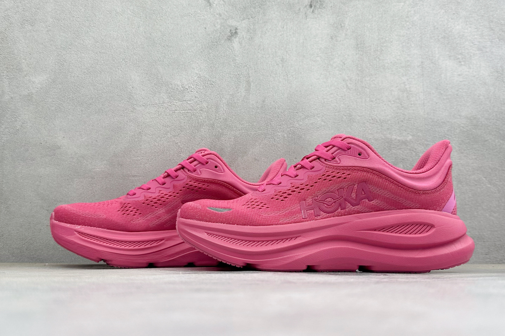 HOKA ONE ONE Bondi 9 复古舒适防滑耐磨低帮山地户外跑步鞋 货号: -CBPPL 尺码: 36-40 