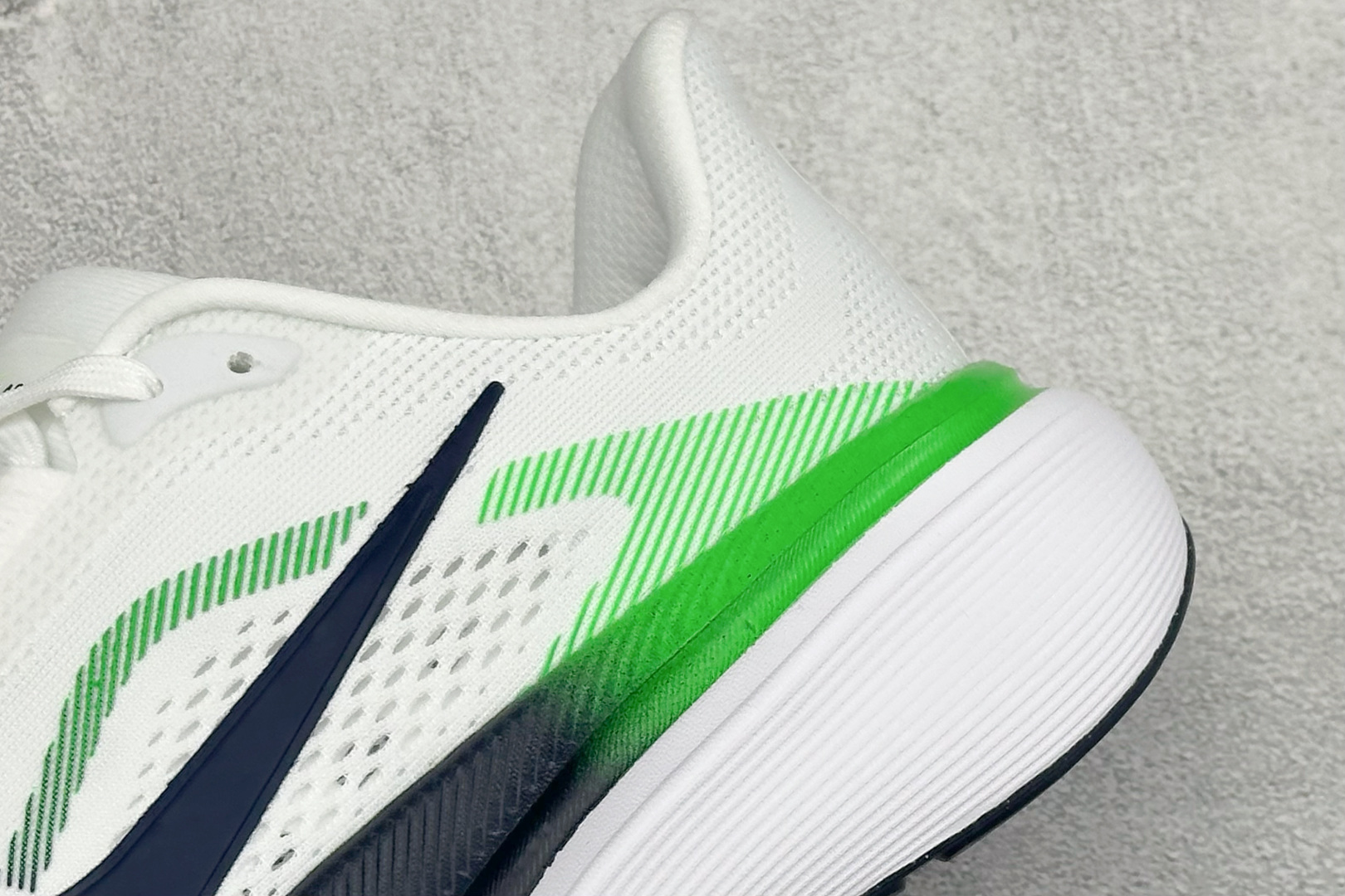 RS版NK Air Zoom Pegasus 42代 耐磨防滑运动跑步鞋 高端零售专供 内置Zoom气垫 鞋盒钢印 原厂