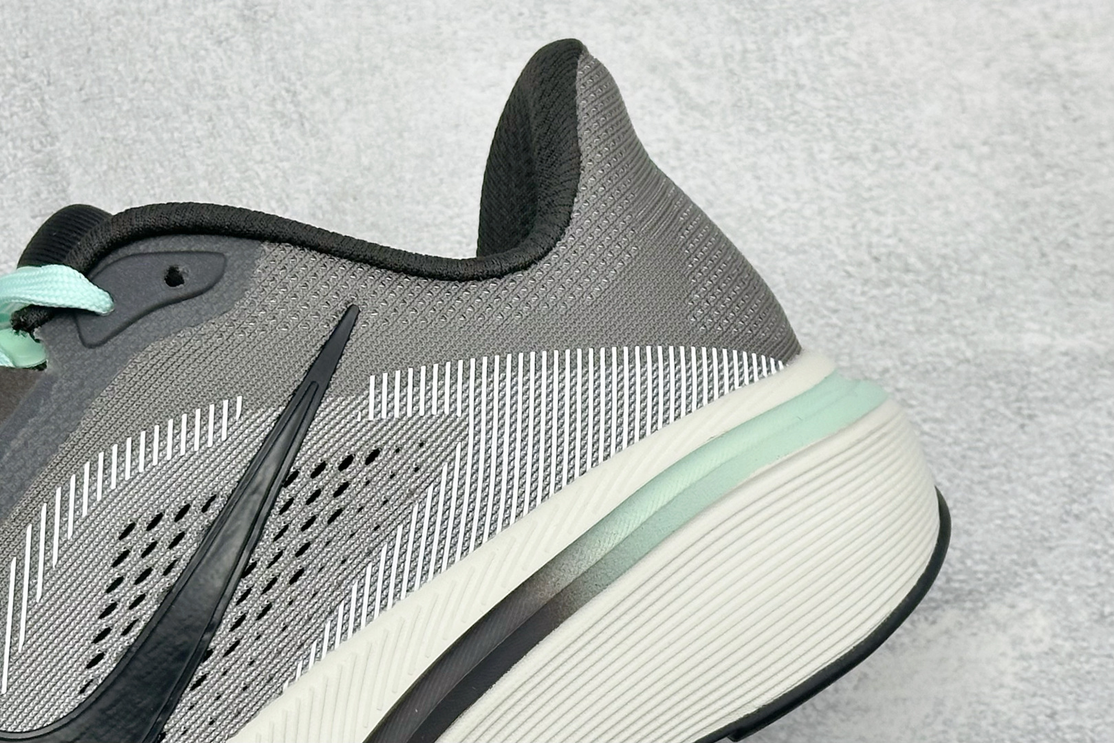 XM版NK Air Zoom Pegasus 42代 耐磨防滑运动跑步鞋 高端零售专供 内置Zoom气垫 鞋盒钢印 原厂 XM版NK Air Zoom Pegasus 42代 耐磨防滑运动跑步鞋 高端零售专供 内置Zoom气垫 鞋盒钢印 原厂