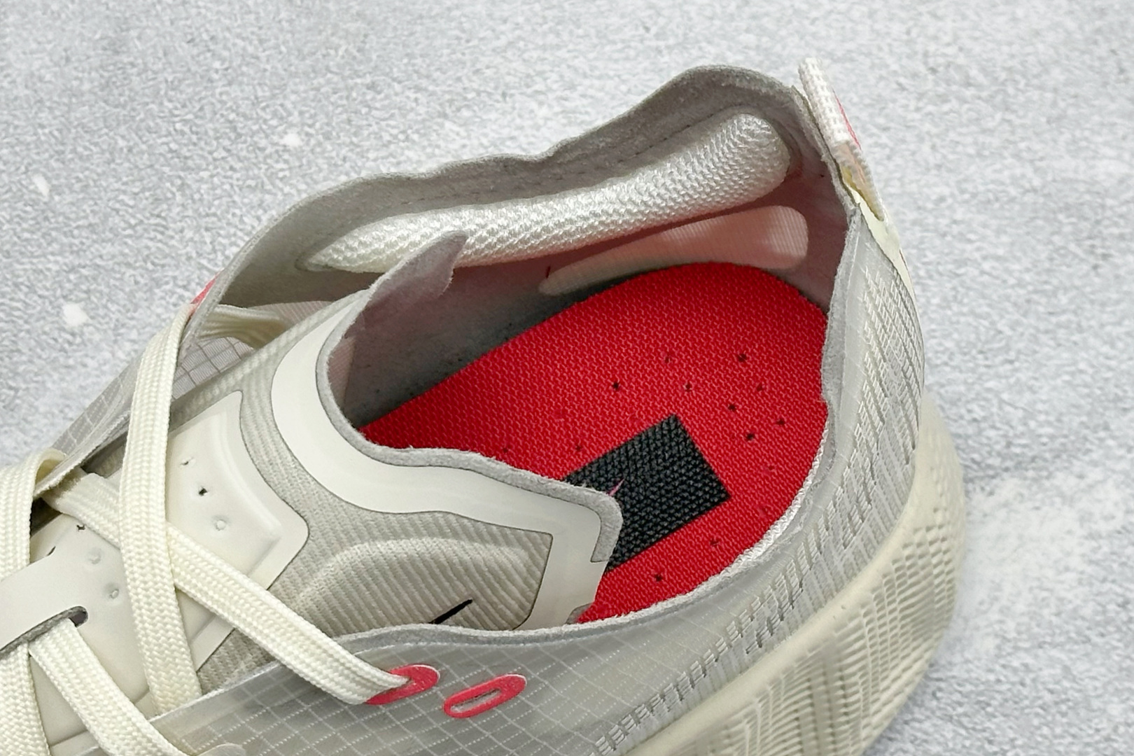 Y版Nike Ava X 耐克 舒适百搭耐磨低帮 休闲跑步鞋 采用轻盈的机能型织物鞋面 专为四季穿着而设计 流线型TPU Y版Nike Ava X 耐克 舒适百搭耐磨低帮 休闲跑步鞋 采用轻盈的机能型织物鞋面 专为四季穿着而设计 流线型TPU