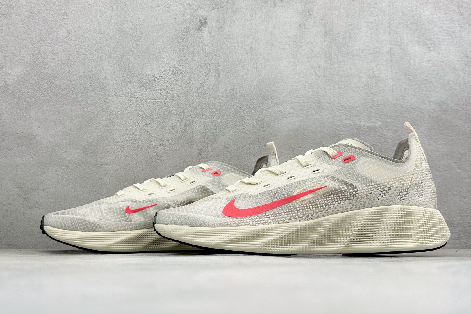 Y版Nike Ava X 耐克 舒适百搭耐磨低帮 休闲跑步鞋 采用轻盈的机能型织物鞋面 专为四季穿着而设计 流线型TPU Y版Nike Ava X 耐克 舒适百搭耐磨低帮 休闲跑步鞋 采用轻盈的机能型织物鞋面 专为四季穿着而设计 流线型TPU