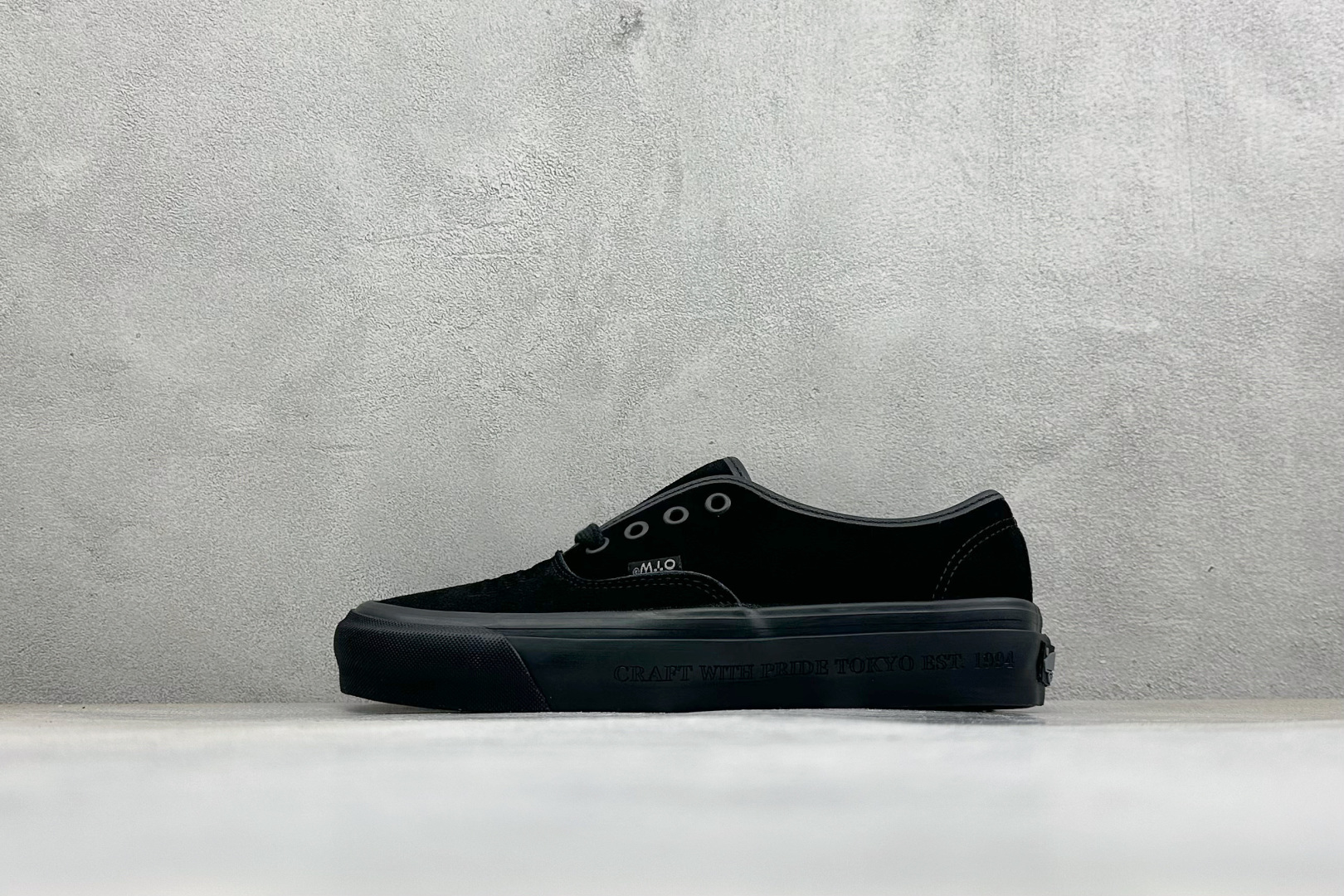 NEIGHBORHOOD x Vans OTW Authentic 44 2026ss 联名款 此次联名选用OTW Au