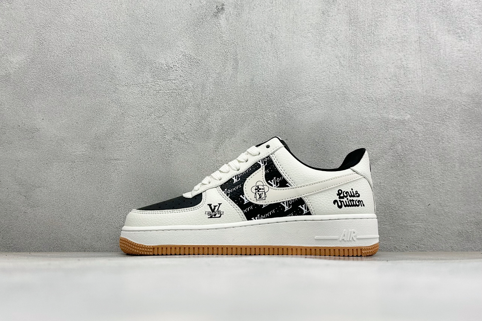 福利特价 Nike Air Force 1'07 Low 联名款 空军一号低帮休闲板鞋 #原楦原纸板 纯正空军版型 内置 福利特价 Nike Air Force 1'07 Low 联名款 空军一号低帮休闲板鞋 #原楦原纸板 纯正空军版型 内置