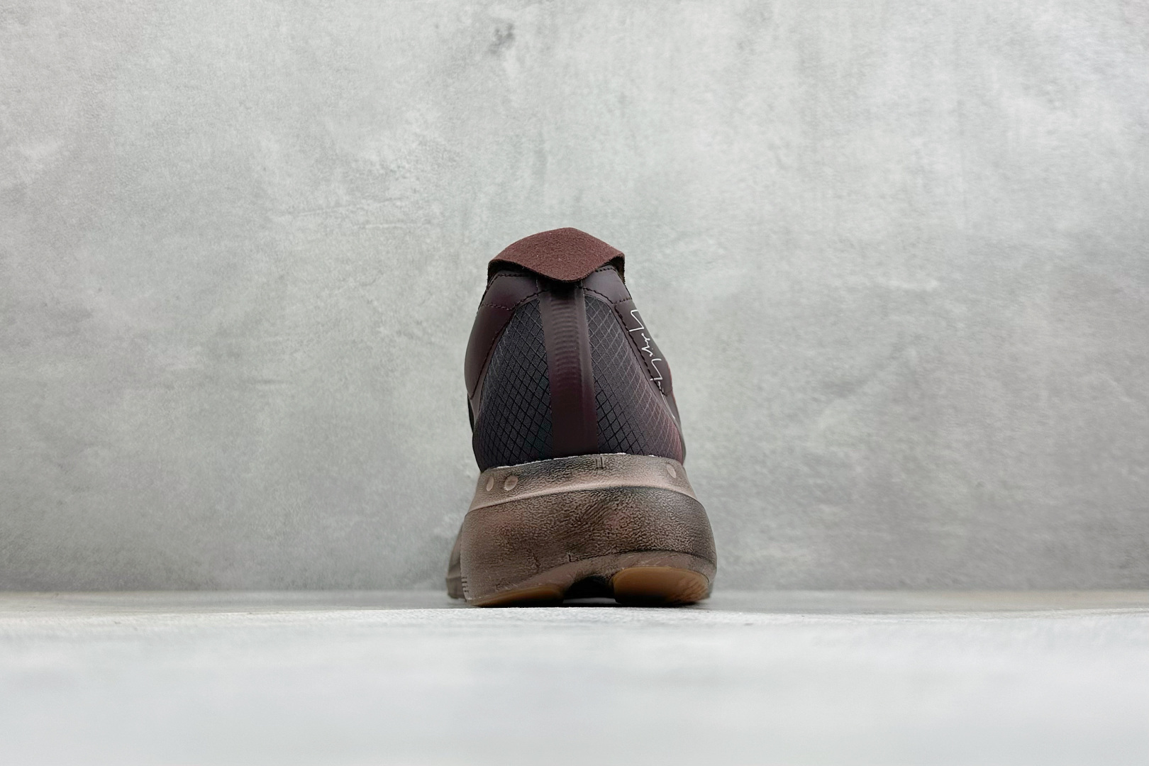 Y-3 x Adidas Adizero Adios 4 阿迪透气轻盈低帮跑步鞋 货号：KI7791 尺码：36 36.