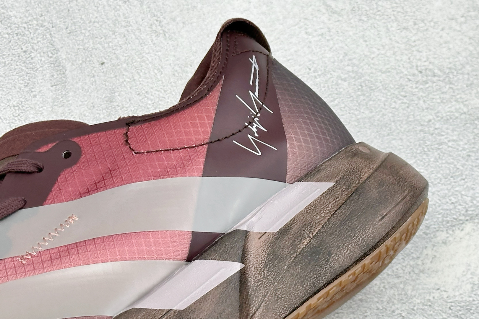Y-3 x Adidas Adizero Adios 4 阿迪透气轻盈低帮跑步鞋 货号：KI7791 尺码：36 36.