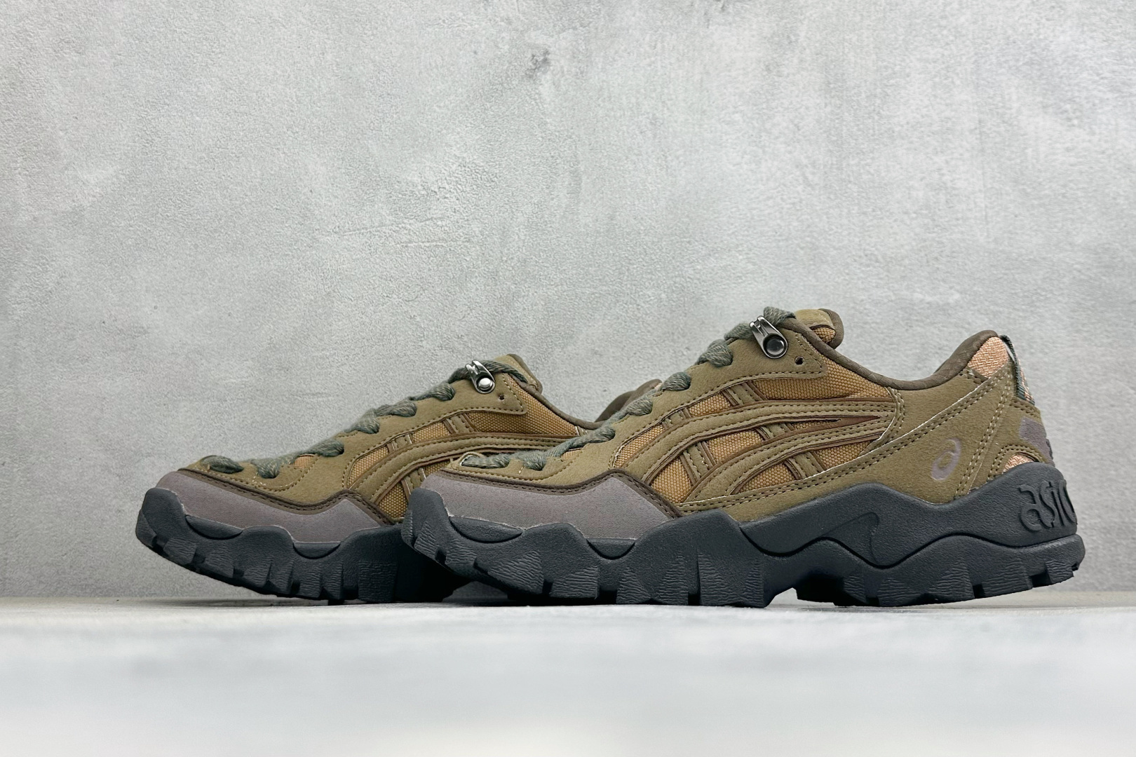福利特价 Asics Gel-Pickax 亚瑟士 登山徒步 户外运动平衡减震 抗冲击支撑 防滑耐磨平衡轻便 户外功能鞋