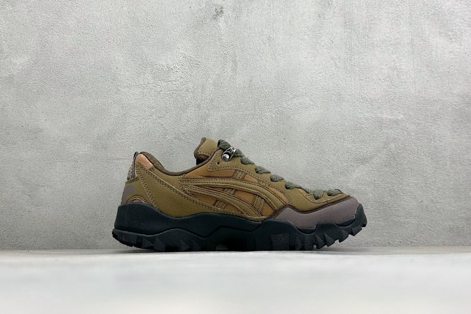 福利特价 Asics Gel-Pickax 亚瑟士 登山徒步 户外运动平衡减震 抗冲击支撑 防滑耐磨平衡轻便 户外功能鞋