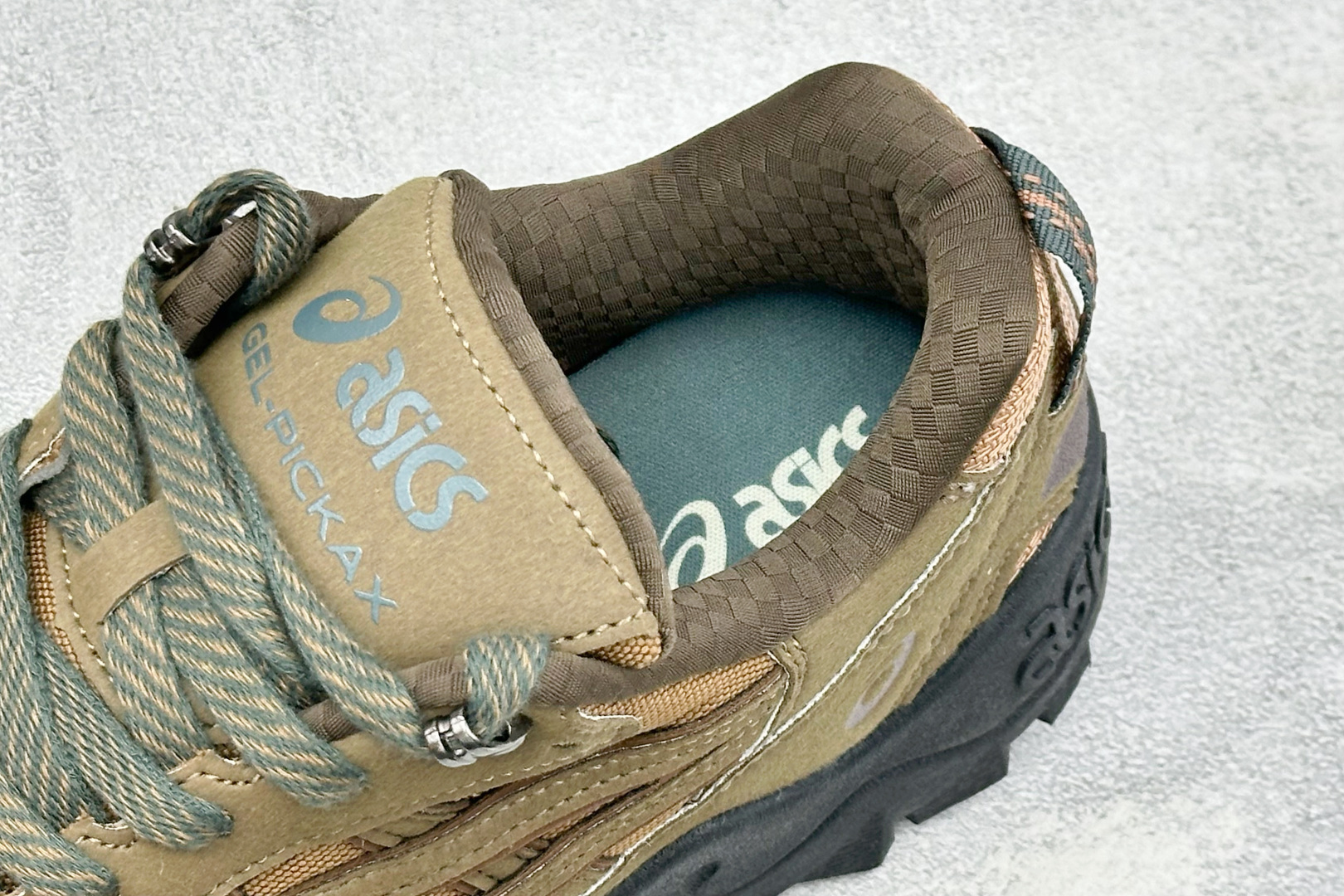福利特价 Asics Gel-Pickax 亚瑟士 登山徒步 户外运动平衡减震 抗冲击支撑 防滑耐磨平衡轻便 户外功能鞋