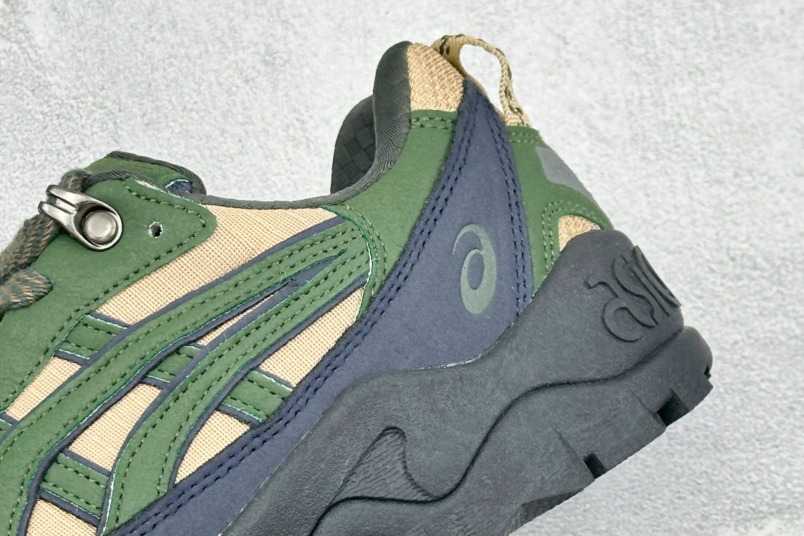 福利特价 Asics Gel-Pickax 亚瑟士 登山徒步 户外运动平衡减震 抗冲击支撑 防滑耐磨平衡轻便 户外功能鞋