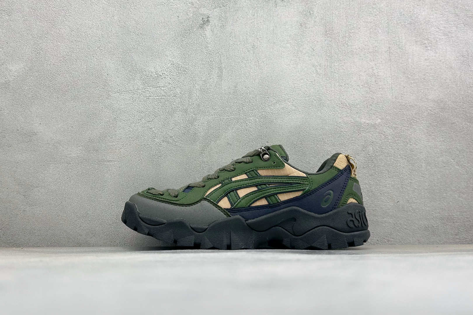 福利特价 Asics Gel-Pickax 亚瑟士 登山徒步 户外运动平衡减震 抗冲击支撑 防滑耐磨平衡轻便 户外功能鞋