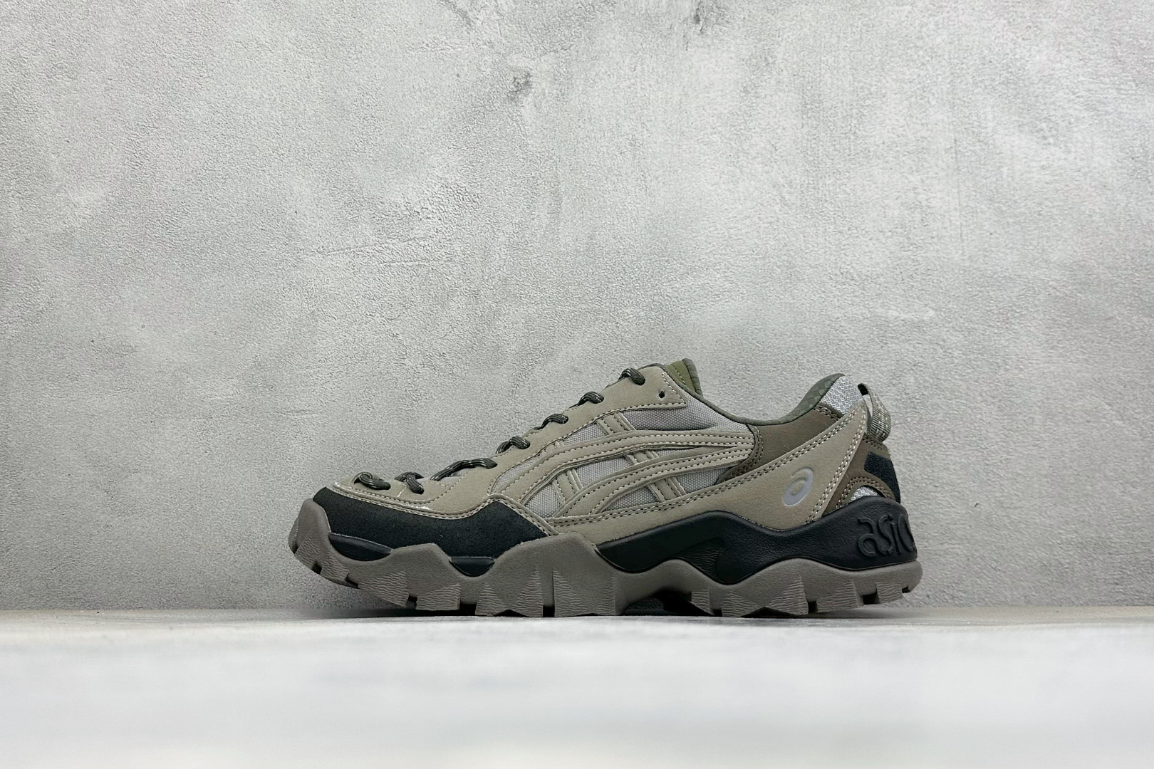 福利特价 Asics Gel-Pickax 亚瑟士 登山徒步 户外运动平衡减震 抗冲击支撑 防滑耐磨平衡轻便 户外功能鞋