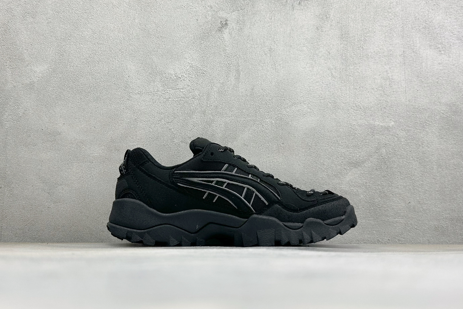 福利特价 Asics Gel-Pickax 亚瑟士 登山徒步 户外运动平衡减震 抗冲击支撑 防滑耐磨平衡轻便 户外功能鞋