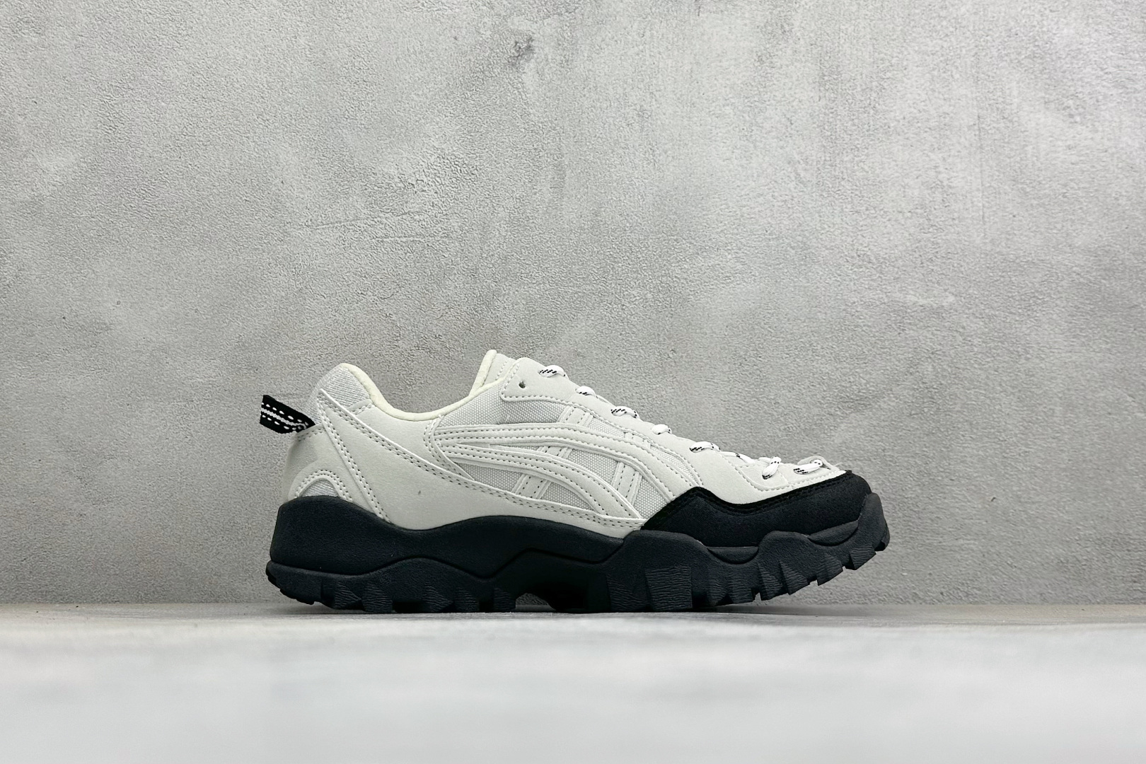福利特价 Asics Gel-Pickax 亚瑟士 登山徒步 户外运动平衡减震 抗冲击支撑 防滑耐磨平衡轻便 户外功能鞋