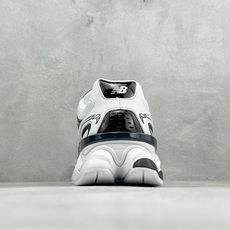 BF版New Balance 9060系列 新百伦 复古休闲运动慢跑鞋 鞋面大身由空间双格及磨砂鞋面拼接而生 采用大面积 BF版New Balance 9060系列 新百伦 复古休闲运动慢跑鞋 鞋面大身由空间双格及磨砂鞋面拼接而生 采用大面积