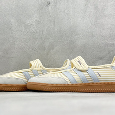 FX版Adidas三叶草SAMBA Jane W 玛丽珍鞋 该鞋款鞋面采用多种材料拼接(缝/车线) Superstar系 FX版Adidas三叶草SAMBA Jane W 玛丽珍鞋 该鞋款鞋面采用多种材料拼接(缝/车线) Superstar系
