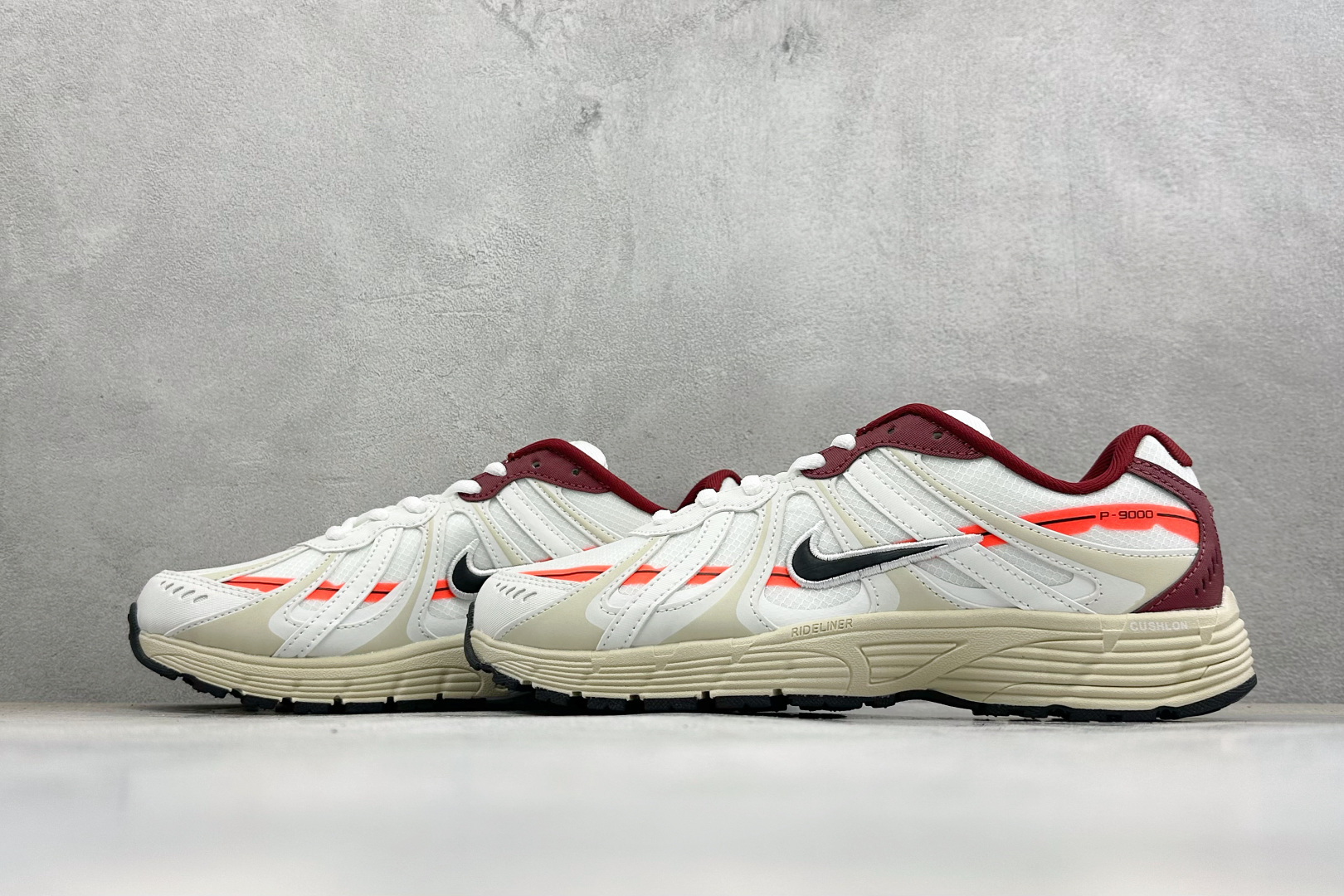 NIKE P-9000 复古休闲 耐克 低帮休闲城市通勤跑步鞋 货号: IZ4751-100 尺码: 36-45没半码 