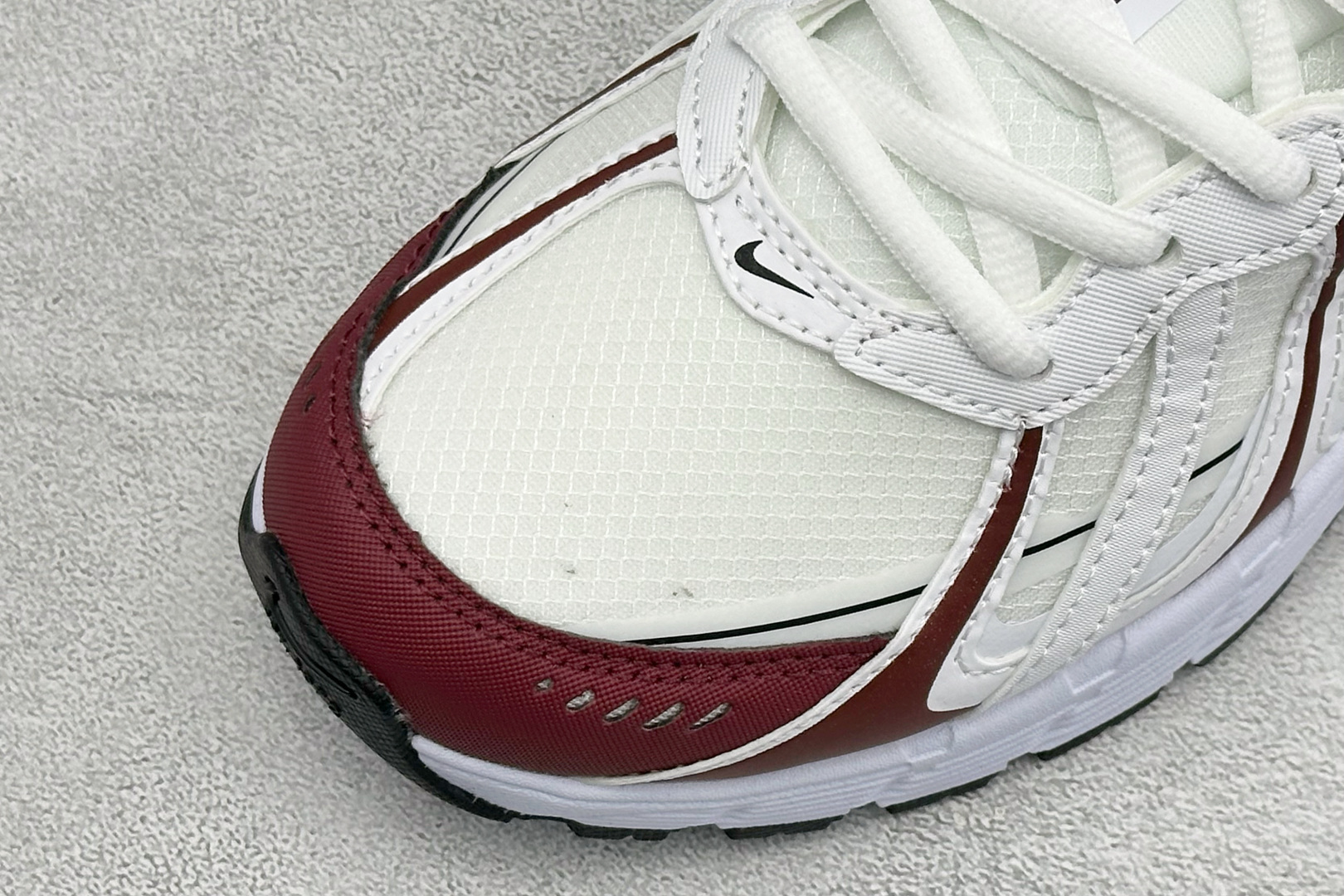NIKE P-9000 复古休闲 耐克 低帮休闲城市通勤跑步鞋 货号: IZ4751-204 尺码: 36-45没半码 