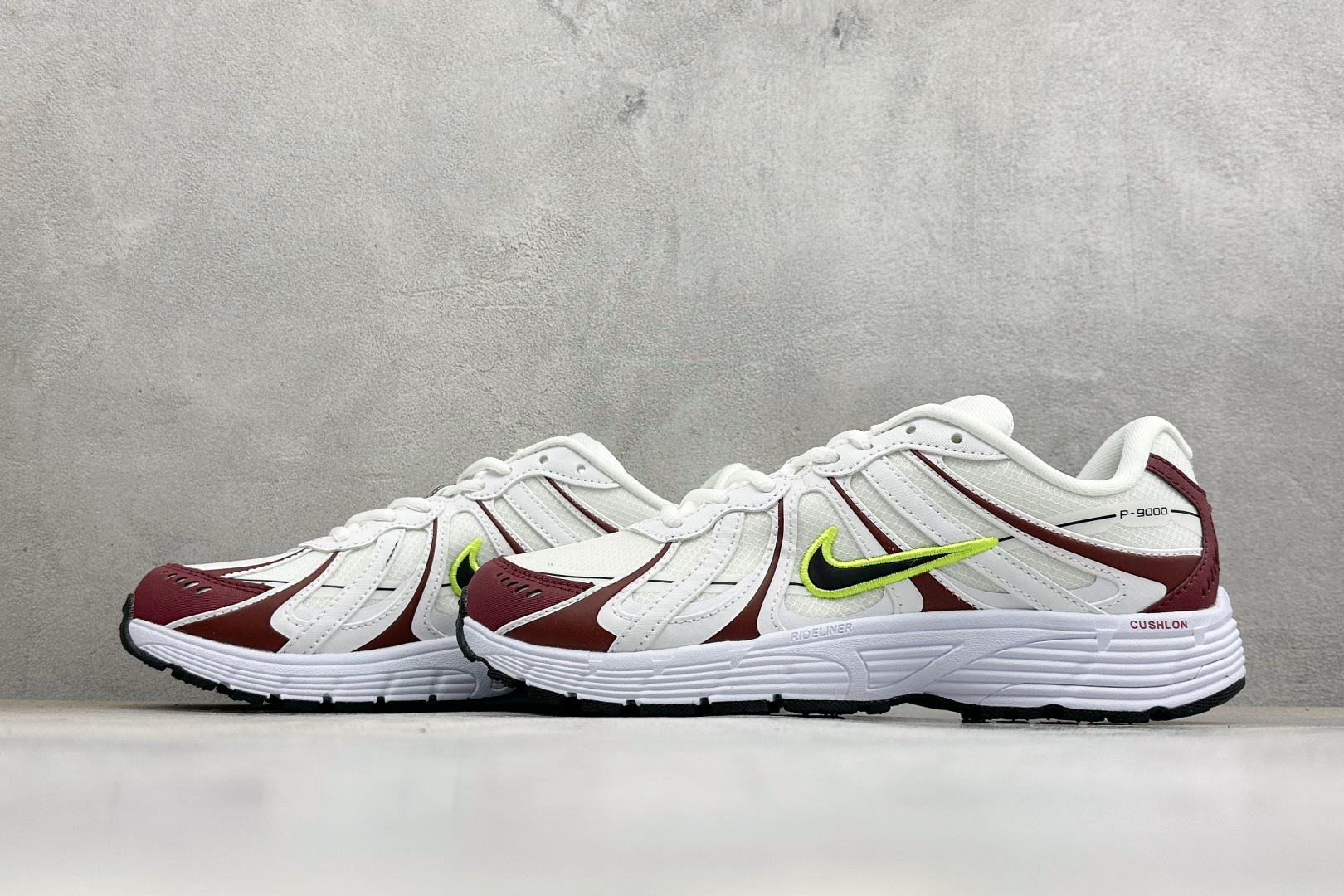 NIKE P-9000 复古休闲 耐克 低帮休闲城市通勤跑步鞋 货号: IZ4751-204 尺码: 36-45没半码 