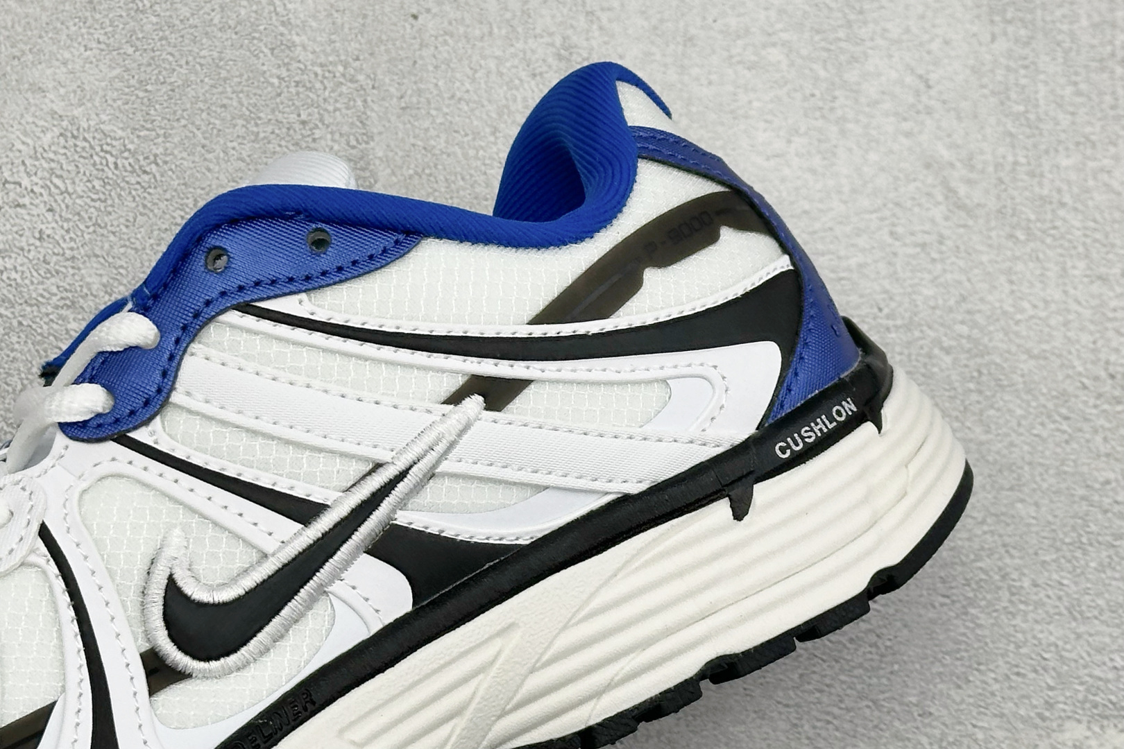NIKE P-9000 复古休闲 耐克 低帮休闲城市通勤跑步鞋 货号: IZ4752-100 尺码: 36-45没半码 