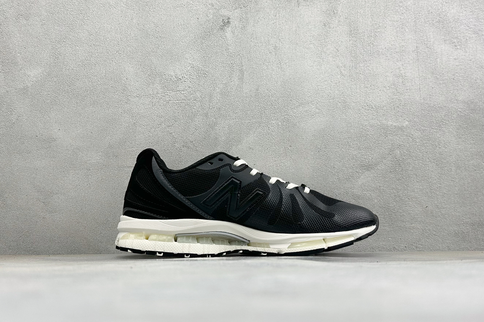 Stone Island x New Balance U1890系列 超轻量化低帮休闲运动慢跑鞋 原楦原纸版开发版型 Stone Island x New Balance U1890系列 超轻量化低帮休闲运动慢跑鞋 原楦原纸版开发版型