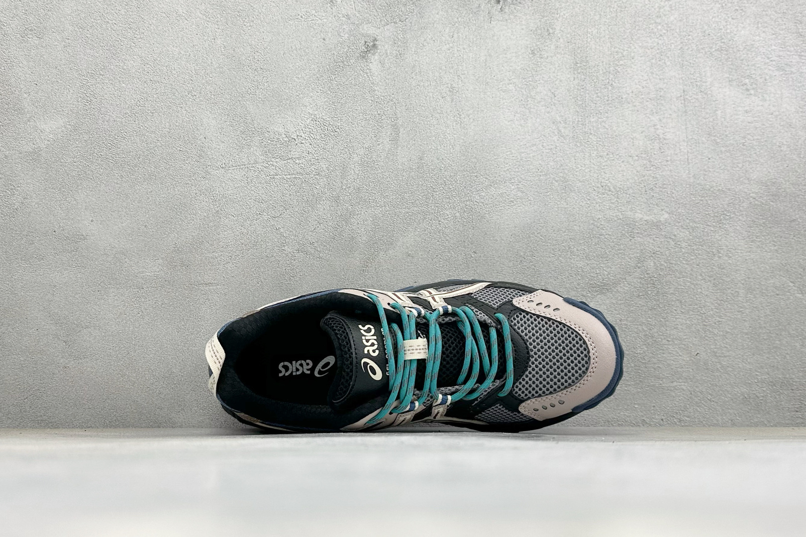 YD版Asics Gel-NANDI NR 亚瑟士运动休闲透气专业跑鞋 采用工程弹性双层再生针织密度鞋面材质 后跟3D可