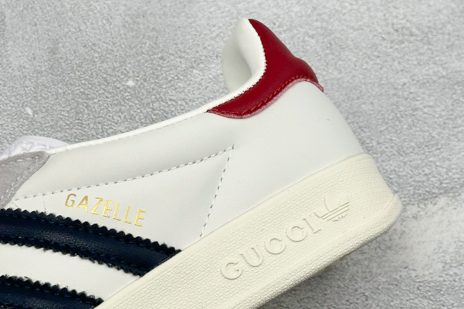 Gucci x Adidas Originals Gazelle INdoor 古驰联名 阿迪达斯 三叶草休闲防滑耐磨低
