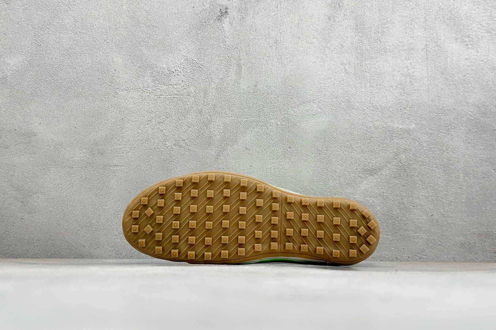 Nike Moon Shoe OG Summit 耐克 柔软舒适防滑耐磨 低帮休闲板鞋 货号: II0407-102 尺