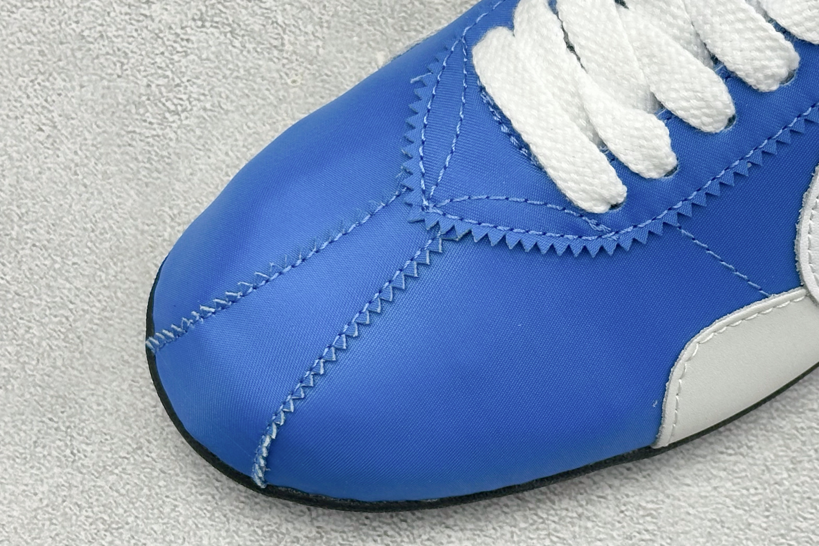 Nike Moon Shoe OG Summit 耐克 柔软舒适防滑耐磨 低帮休闲板鞋 货号: II0407-402 尺