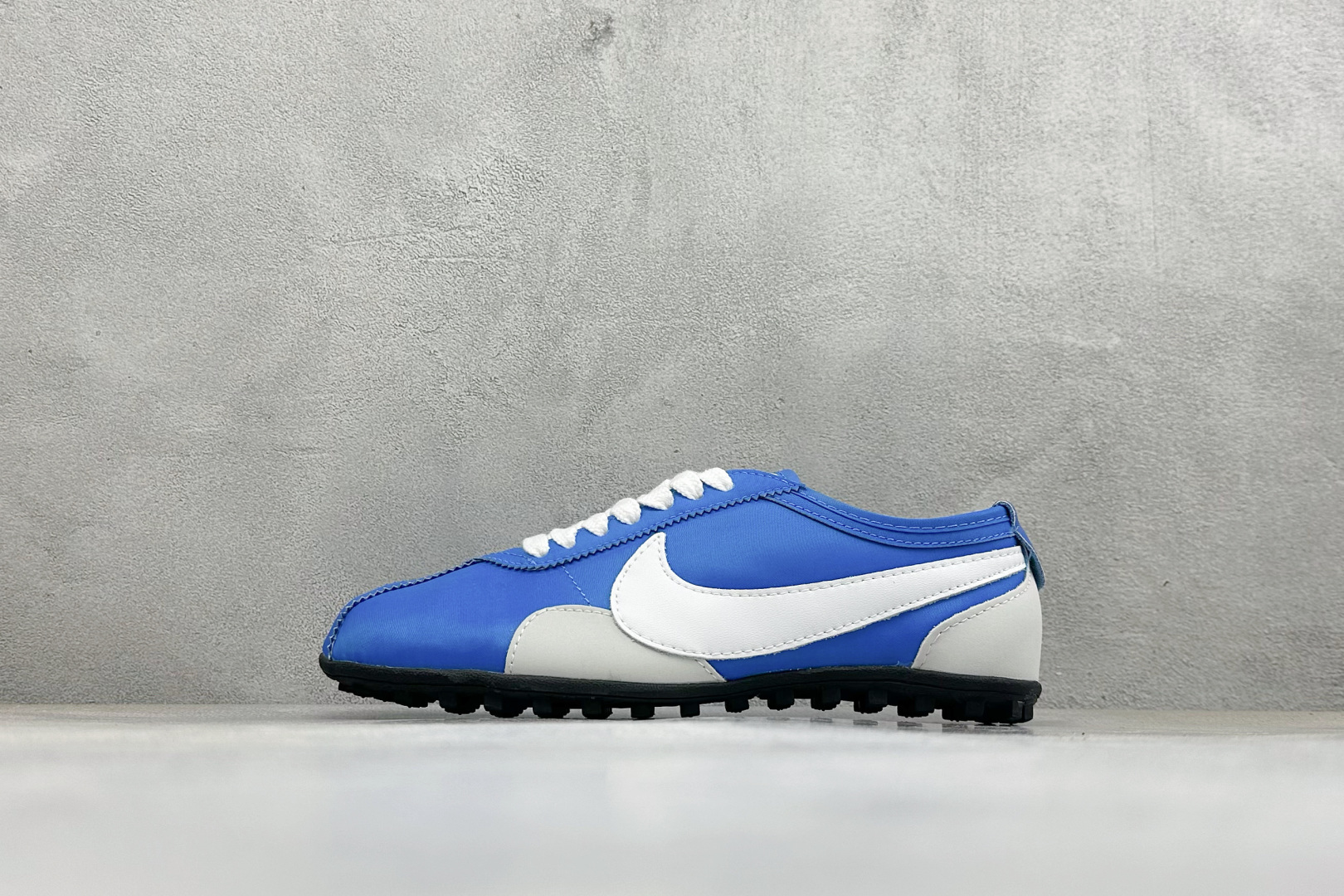 Nike Moon Shoe OG Summit 耐克 柔软舒适防滑耐磨 低帮休闲板鞋 货号: II0407-402 尺