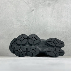 BF版New Balance 9060系列 新百伦 复古休闲运动慢跑鞋 鞋面大身由空间双格及磨砂鞋面拼接而生 采用大面积 BF版New Balance 9060系列 新百伦 复古休闲运动慢跑鞋 鞋面大身由空间双格及磨砂鞋面拼接而生 采用大面积