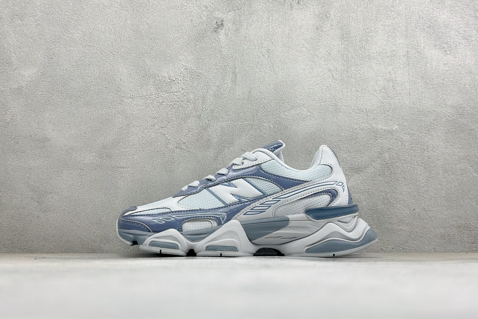 BF版New Balance 9060系列 新百伦 复古休闲运动慢跑鞋  鞋面大身由空间双格及磨砂鞋面拼接而生  采用大