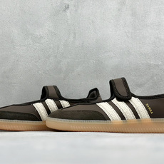 FX版Adidas三叶草SAMBA Jane W 玛丽珍鞋 该鞋款鞋面采用多种材料拼接(缝/车线) Superstar系 FX版Adidas三叶草SAMBA Jane W 玛丽珍鞋 该鞋款鞋面采用多种材料拼接(缝/车线) Superstar系