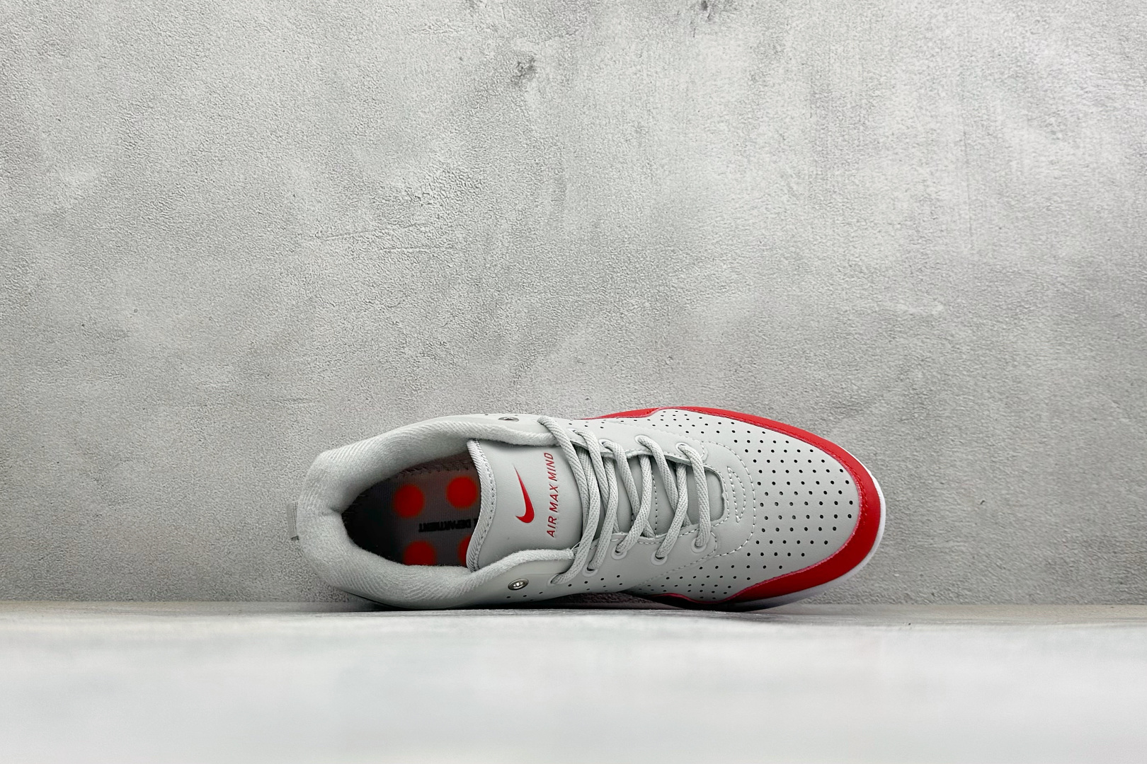 Y版NIKE AIR MAX I MIND 舒适百搭 防滑耐磨 低帮生活休闲鞋 货号：HQ1808-105 尺码：36-