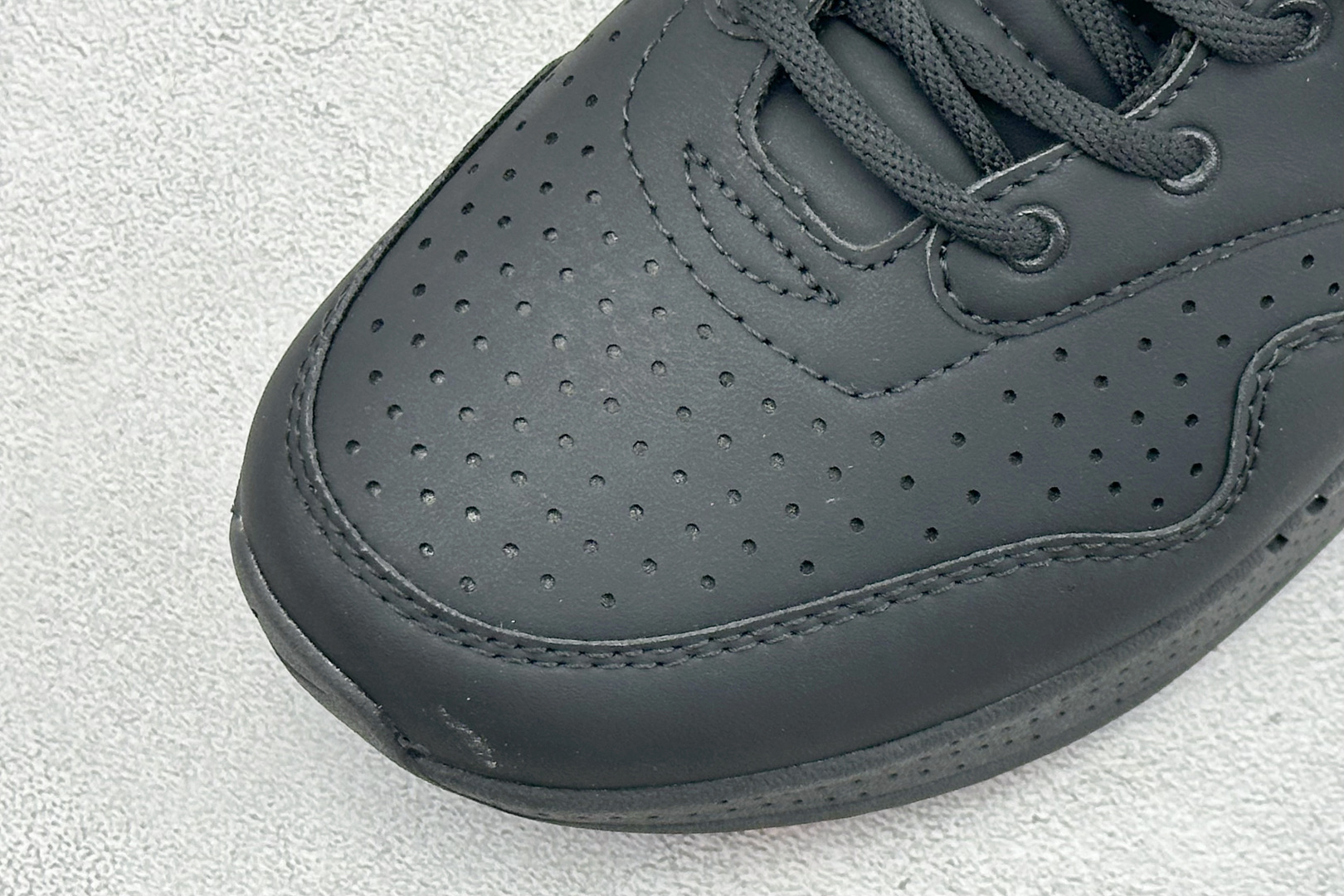 Y版NIKE AIR MAX I MIND 舒适百搭 防滑耐磨 低帮生活休闲鞋 货号：HQ1808-001 尺码：36-