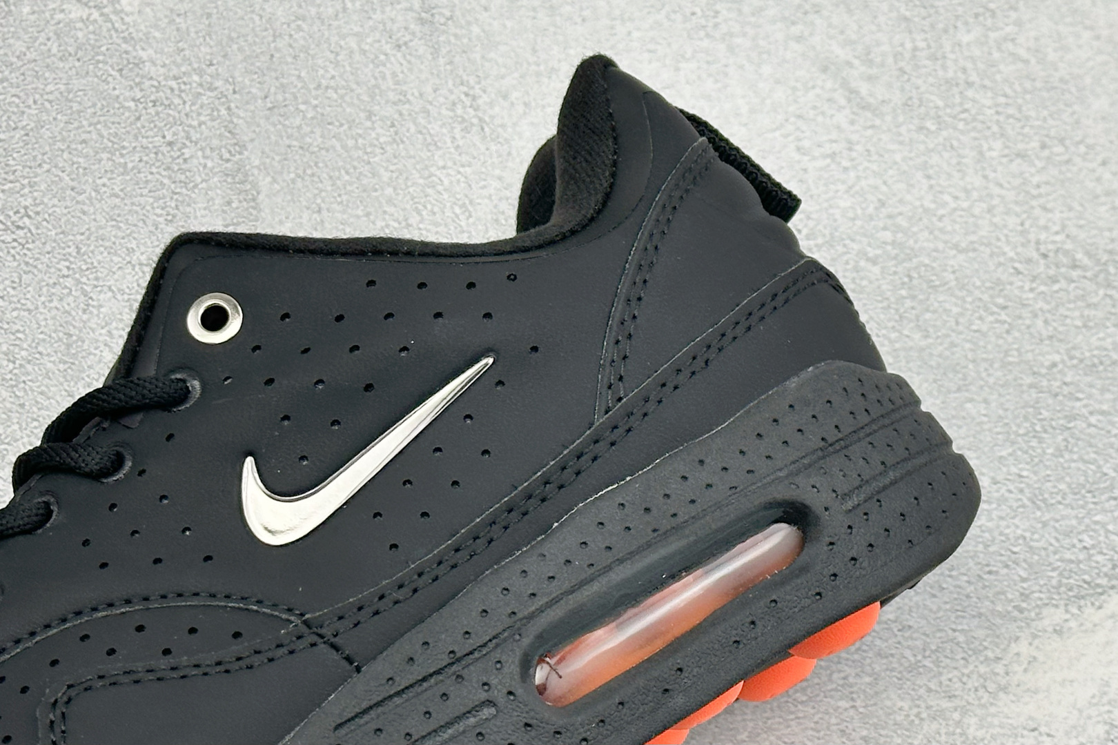 Y版NIKE AIR MAX I MIND 舒适百搭 防滑耐磨 低帮生活休闲鞋 货号：HQ1808-001 尺码：36-