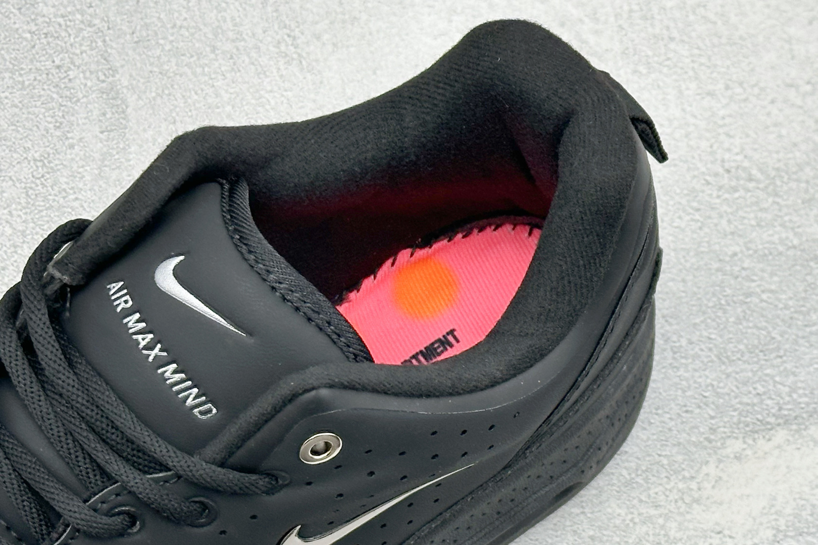 Y版NIKE AIR MAX I MIND 舒适百搭 防滑耐磨 低帮生活休闲鞋 货号：HQ1808-001 尺码：36-