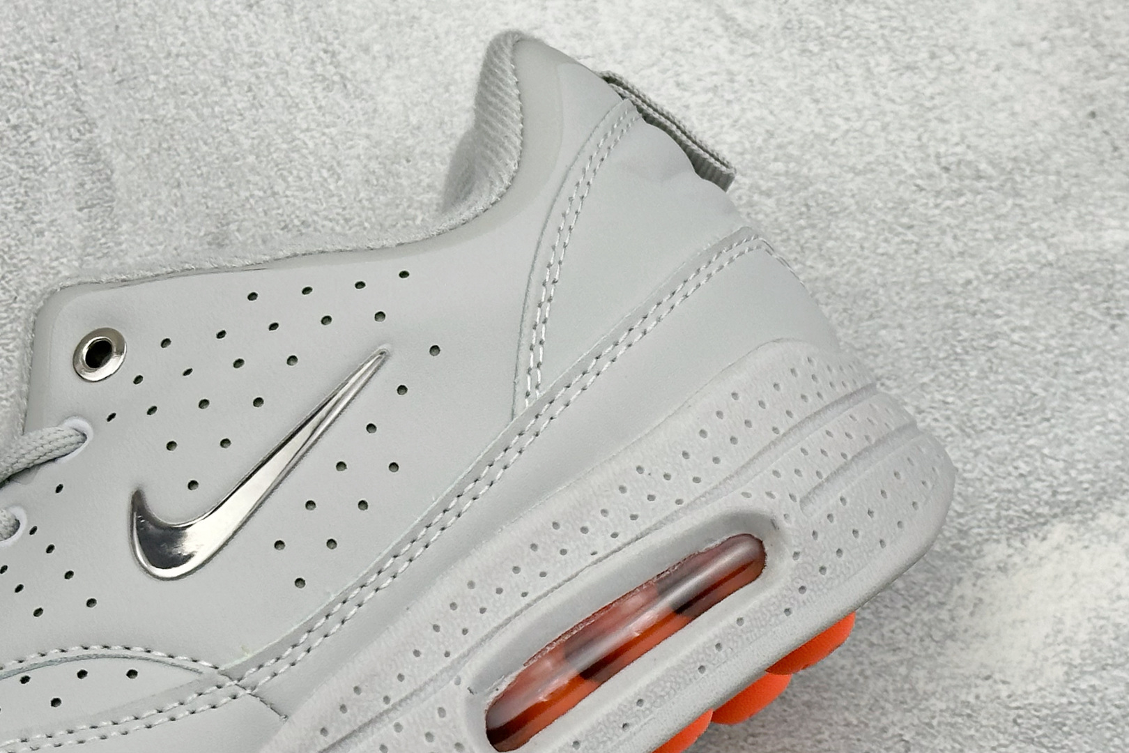 Y版NIKE AIR MAX I MIND 舒适百搭 防滑耐磨 低帮生活休闲鞋 货号：HQ1808-002 尺码：36-