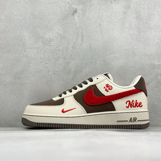 福利特价 Nike Air Force 1'07 Low 联名款 空军一号低帮休闲板鞋 #原楦原纸板 纯正空军版型 内置 福利特价 Nike Air Force 1'07 Low 联名款 空军一号低帮休闲板鞋 #原楦原纸板 纯正空军版型 内置