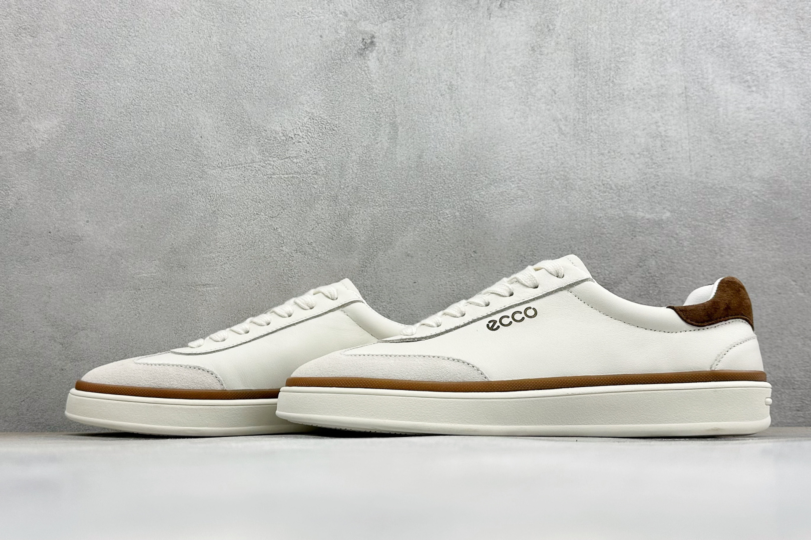 ECCO爱步休闲运动鞋男透气跑步鞋 健步BIOM2.1越野 广东纯原版本 鞋面采用GORE-TEX防水薄膜内衬 提供透气 ECCO爱步休闲运动鞋男透气跑步鞋 健步BIOM2.1越野 广东纯原版本 鞋面采用GORE-TEX防水薄膜内衬 提供透气