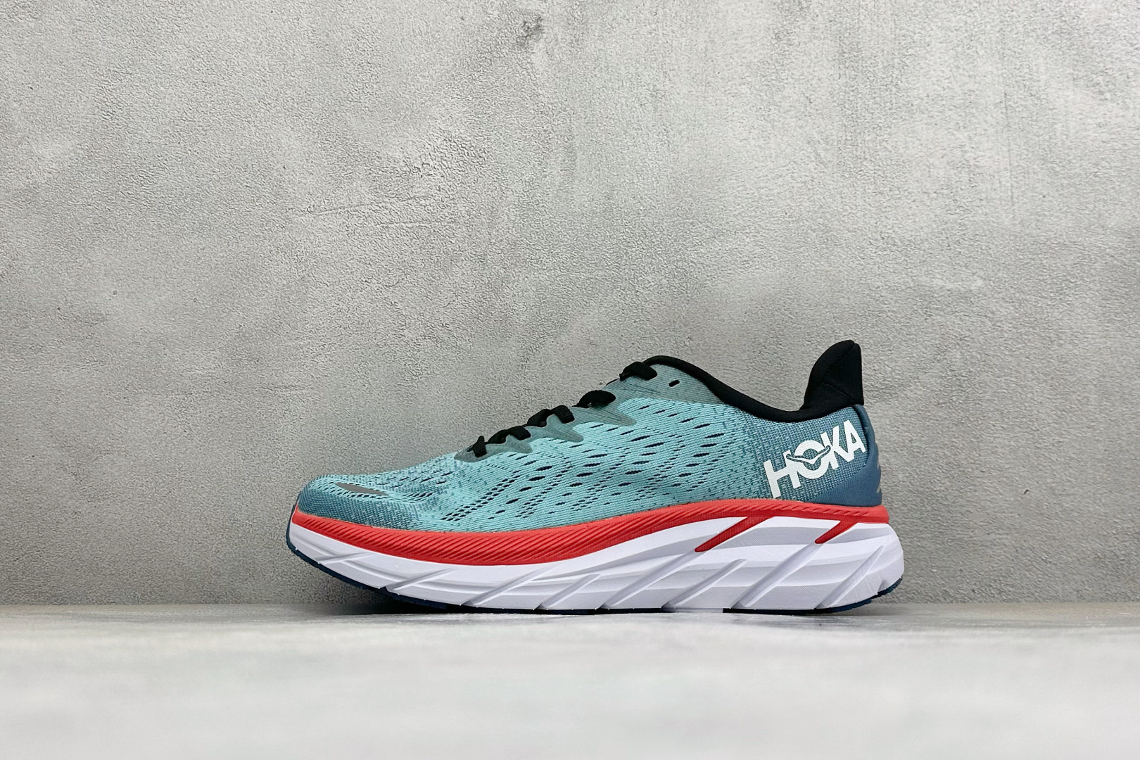 福利特价 Hoka One One Clifton 8 公路减震防滑休闲跑鞋 货号：-LRNC 尺码：36-45 