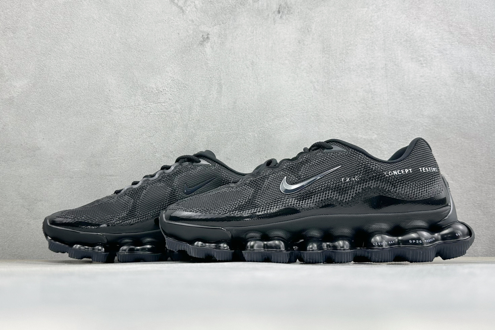 纯原Nike Air Liquid Max 舒适贴合耐磨防滑 气垫缓震 低帮运动跑步鞋 时尚舒适的穿着感受和出众格调 鞋