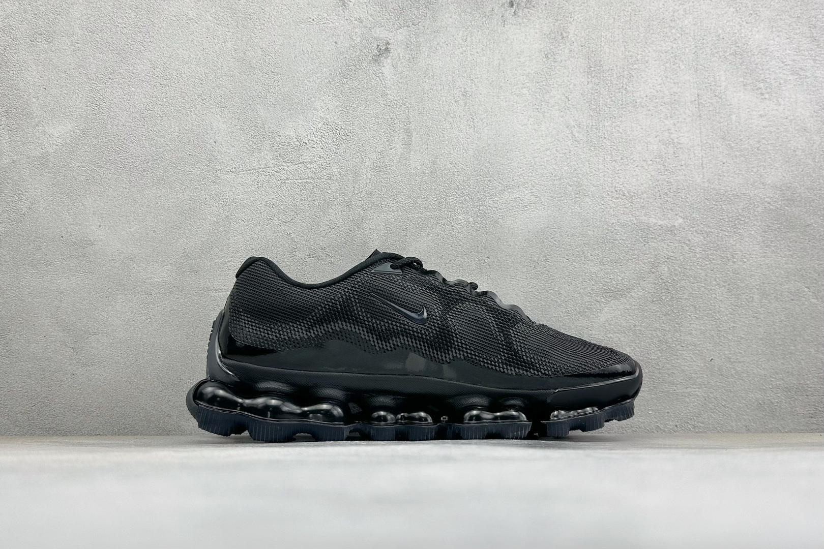 纯原Nike Air Liquid Max 舒适贴合耐磨防滑 气垫缓震 低帮运动跑步鞋 时尚舒适的穿着感受和出众格调 鞋