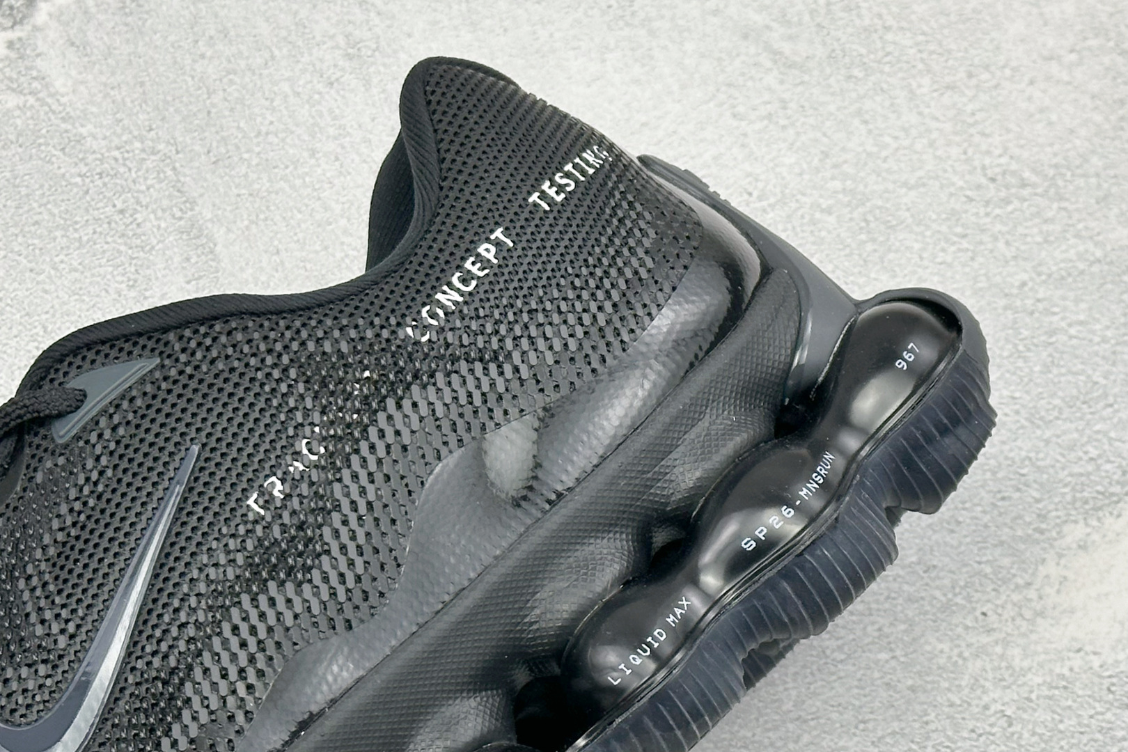 纯原Nike Air Liquid Max 舒适贴合耐磨防滑 气垫缓震 低帮运动跑步鞋 时尚舒适的穿着感受和出众格调 鞋
