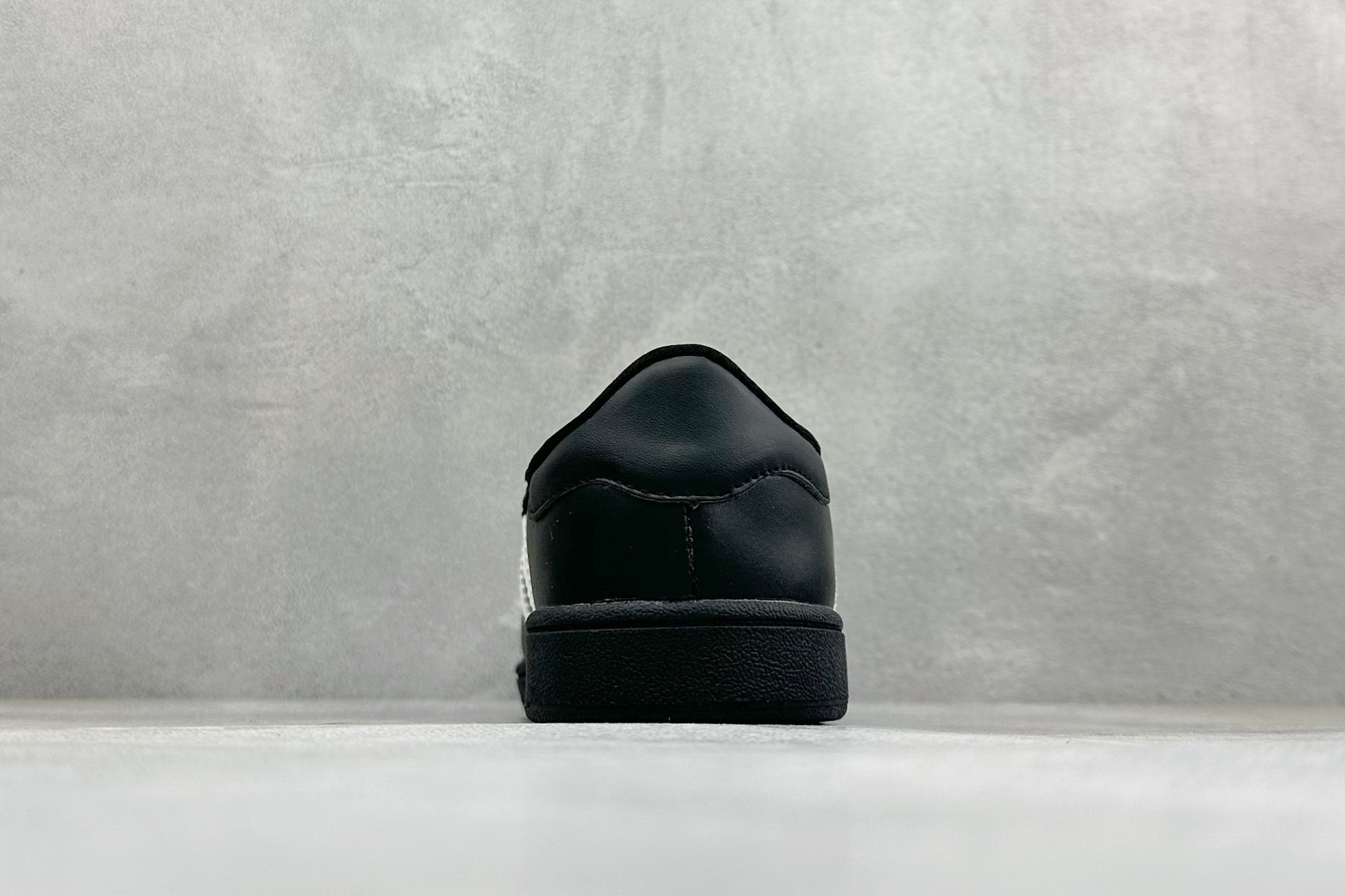 Adidas originals × Jennie SUPERSTAR Sq Ballet 平底玛丽珍生活休闲鞋 货号：