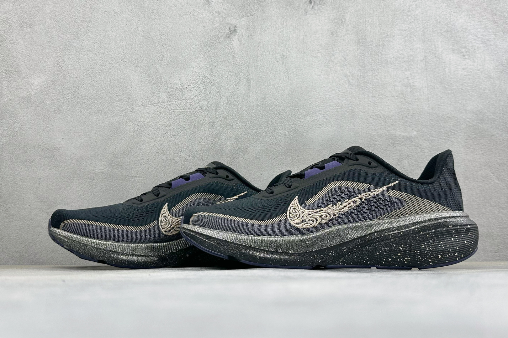 RS版NK Air Zoom Pegasus 42代 耐磨防滑运动跑步鞋 高端零售专供 内置Zoom气垫 鞋盒钢印 原厂 RS版NK Air Zoom Pegasus 42代 耐磨防滑运动跑步鞋 高端零售专供 内置Zoom气垫 鞋盒钢印 原厂