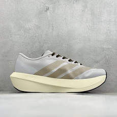 TY版AD ADIZERO EVO SL 2 阿迪超轻透气缓震跑鞋 以令人难以置信的138克重量,刷新了跑鞋轻量化的记录 TY版AD ADIZERO EVO SL 2 阿迪超轻透气缓震跑鞋 以令人难以置信的138克重量,刷新了跑鞋轻量化的记录